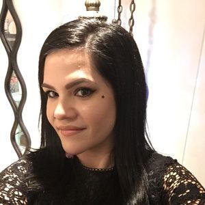 Meet your Posher, Monica